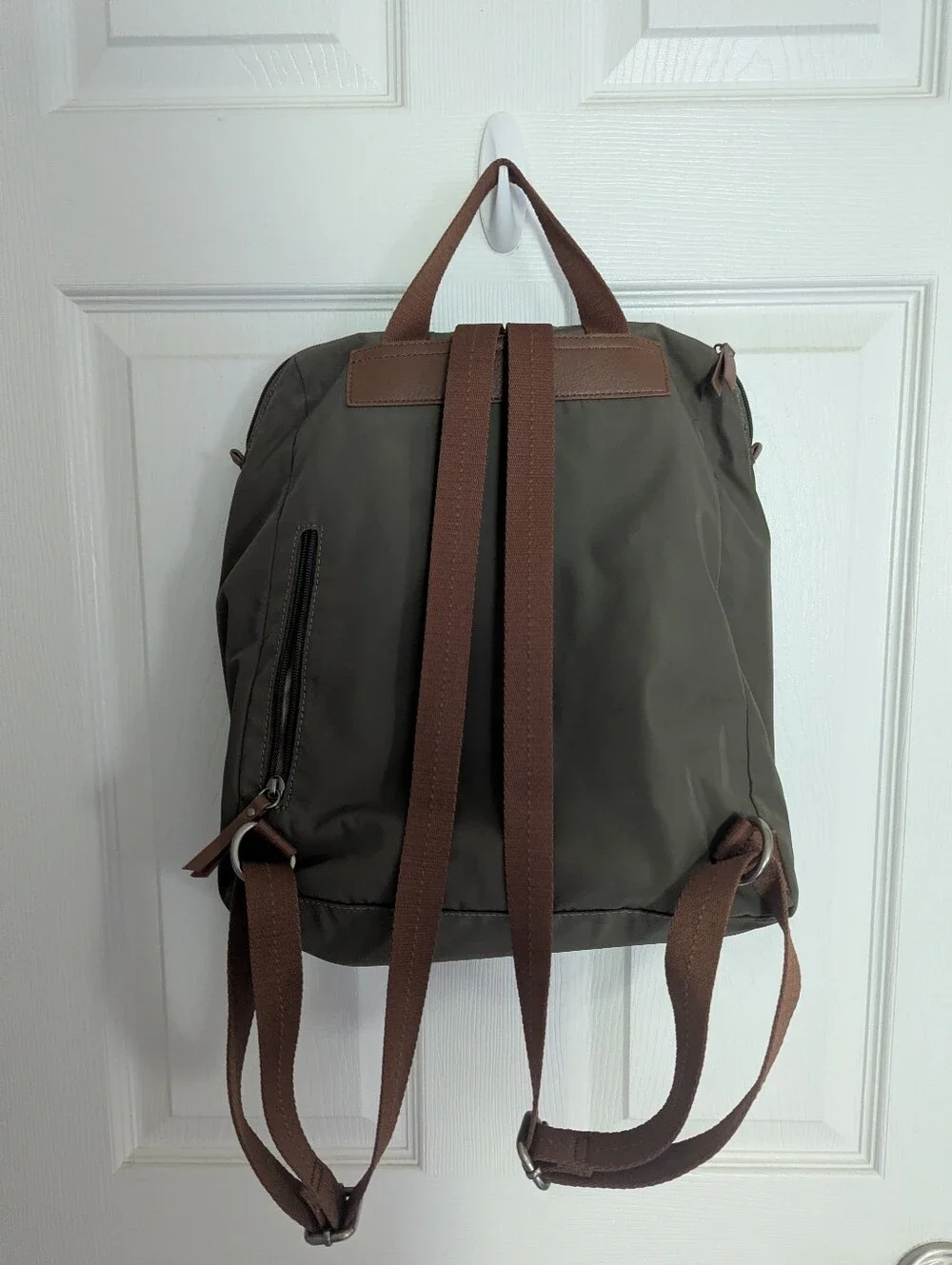 The Sak Green Womens Esperato Nylon Backpack Purse